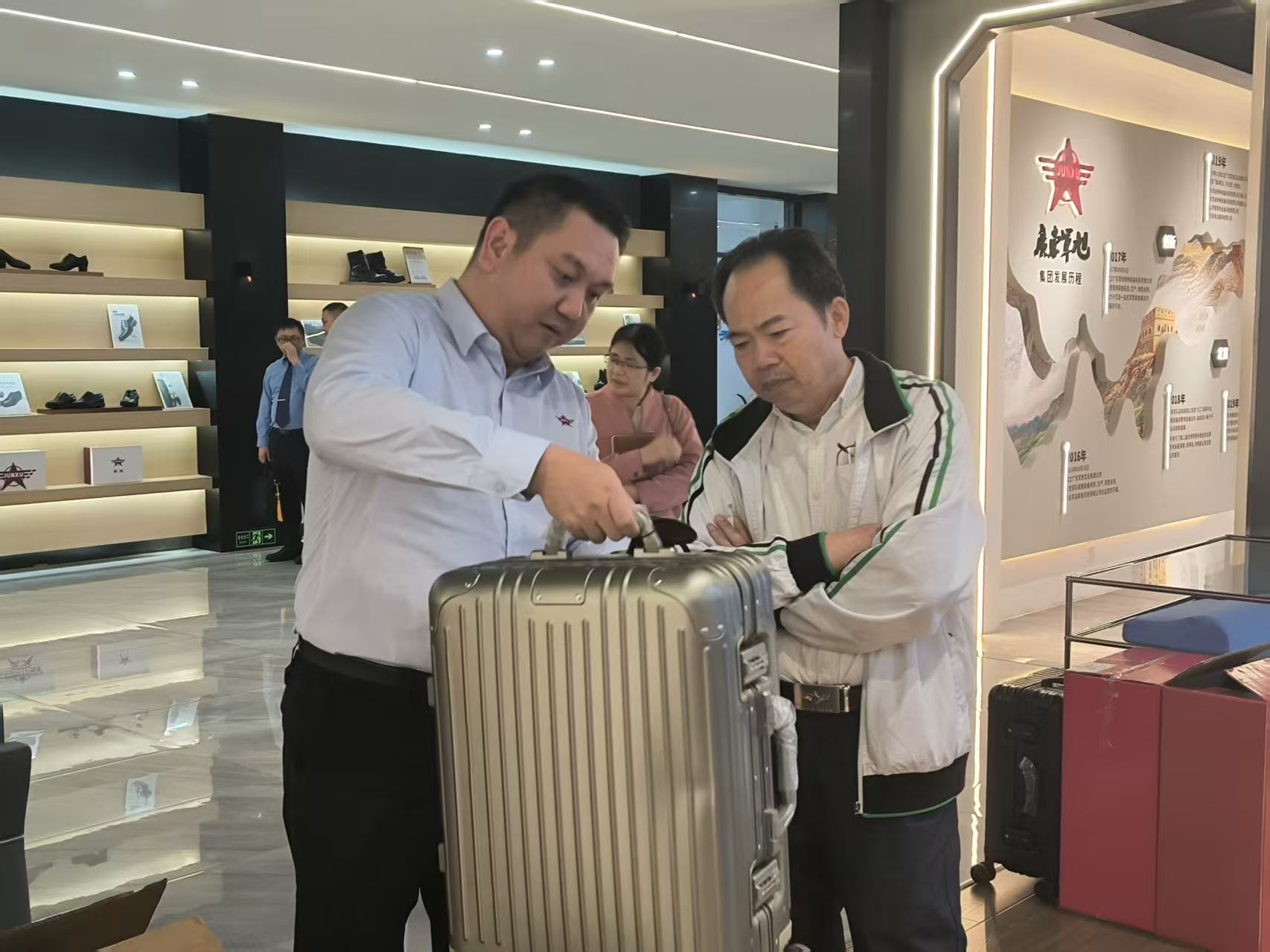 30365bf713287c108b181d4f4a58e5cb.jpg 30365bf713287c108b181d4f4a58e5cb.jpg